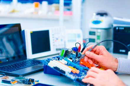 Reparación automatización de equipos de laboratorio e industriales